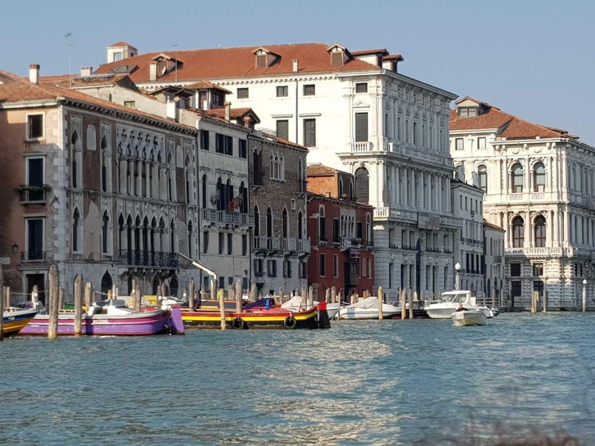 Palazzo Morosini Brandolin Dimora Romantica Venice Luaran gambar